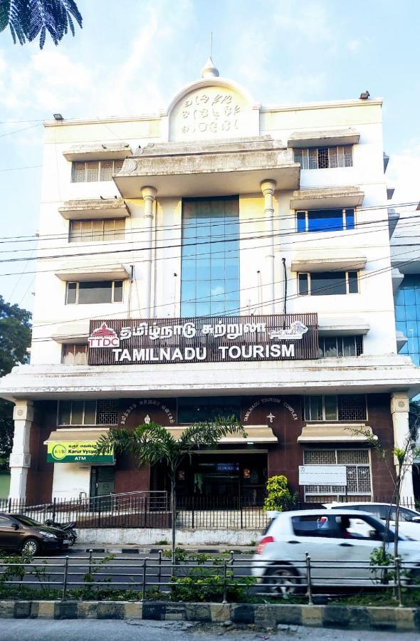 Bells Grand Inn Madras Buitenkant foto
